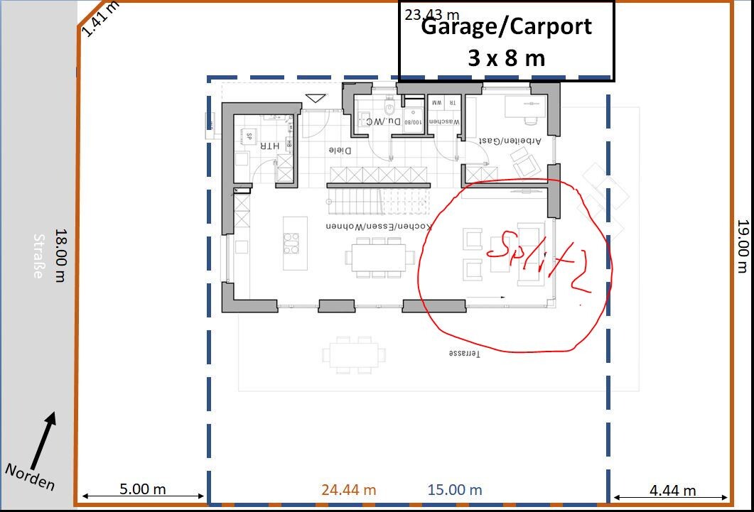 Grundriss eines Hauses mit offener Kueche, Wohnzimmer, Essbereich, Garage/Carport 3x8 m, Terrasse.