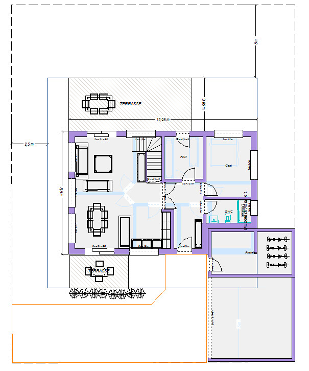 Grundriss eines Hauses: Terrasse, Wohnzimmer, Küche, Flur, Bad, Garage
