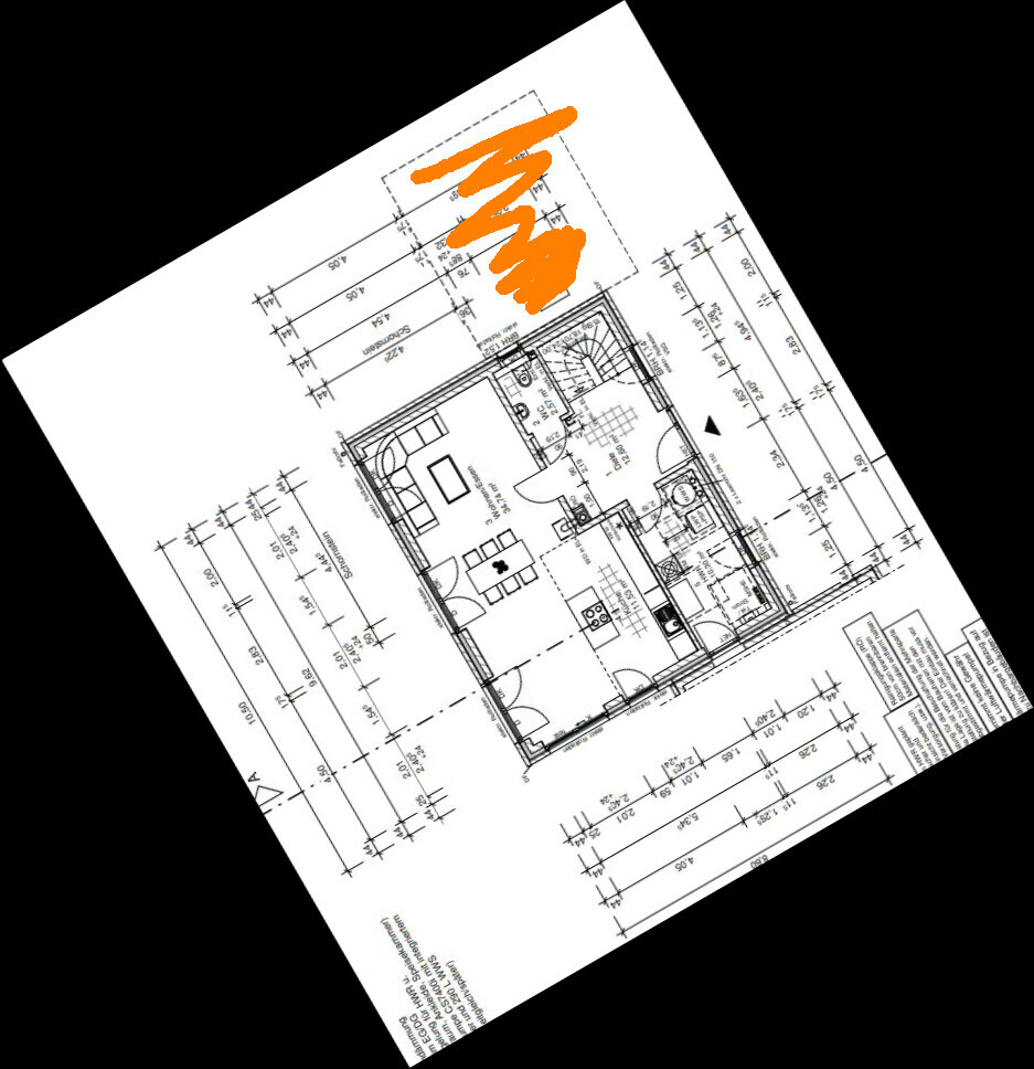 Gedrehter Grundriss eines Wohnbereichs mit Küche, Essplatz und Treppe; zeigt Maßangaben.