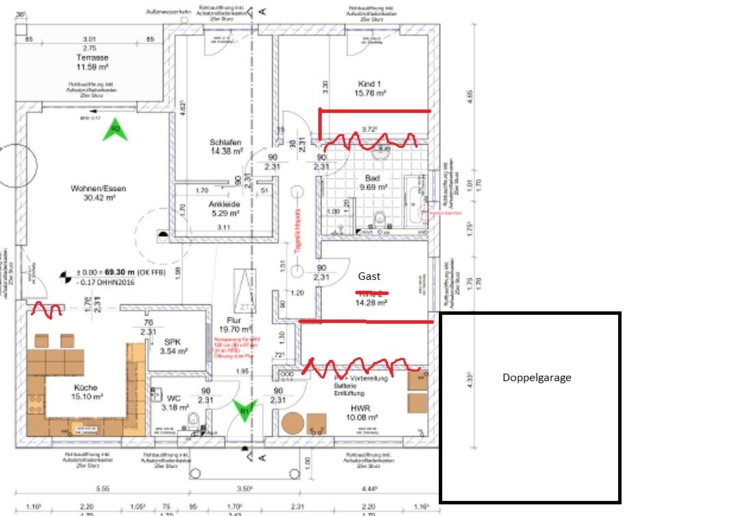 Grundriss eines Hauses: Küche, Wohnen, Schlafbereich, Bad, Gastzimmer; Doppelgarage hervorgehoben.