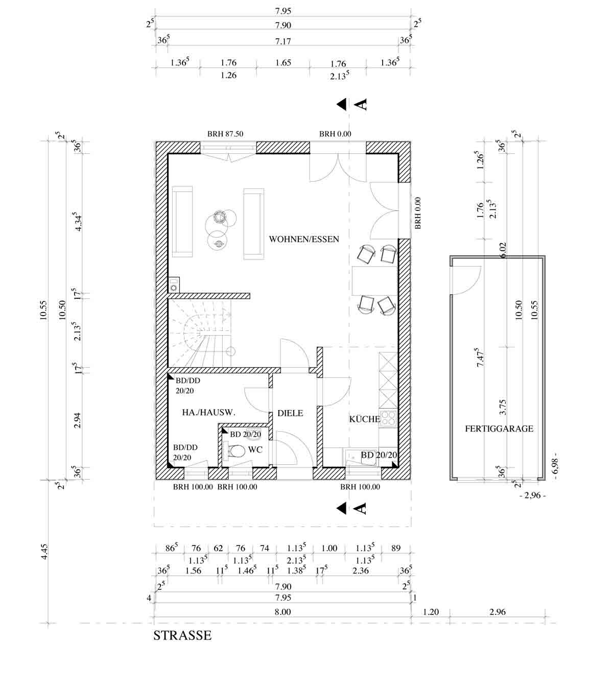 Detaillierter Hausgrundriss mit Wohnzimmer, Küche, Diele und Bad