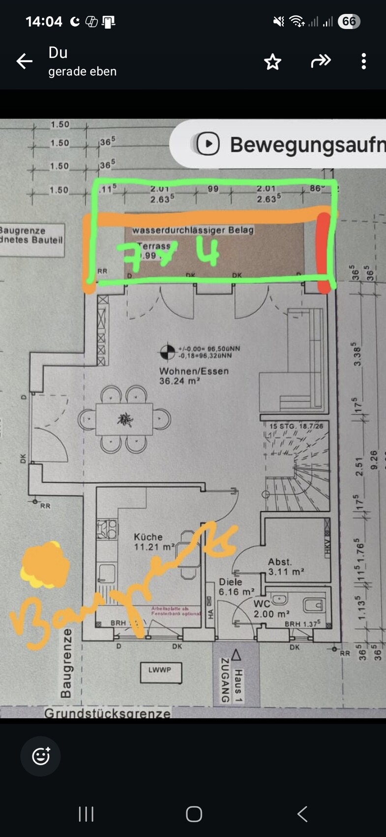 Grundriss eines Hauses mit Küche, Wohn- und Essbereich sowie Terrasse