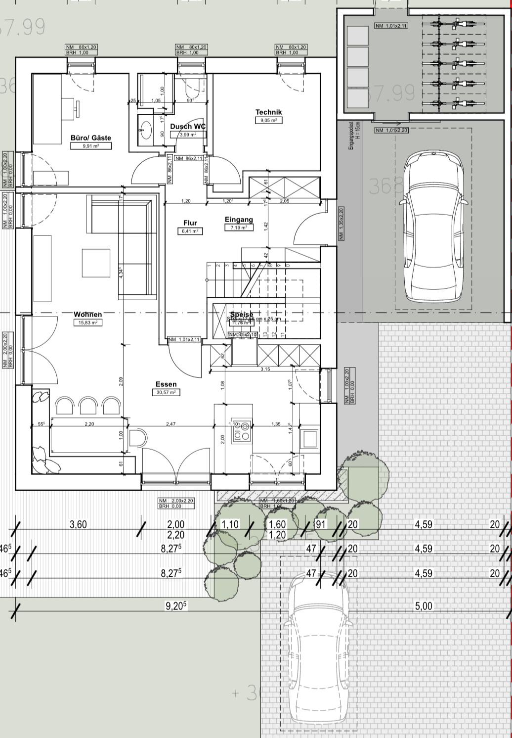 Grundriss eines Hauses mit Wohnzimmer, Küche, Büro, Bad, Flur und Garage