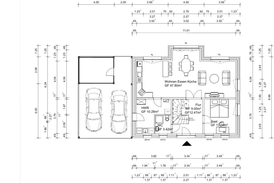 Grundriss eines Hauses mit Doppelgarage, Eingang, Wohn-/Ess-/Küche, HWR, WC, Flur und Gästezimmer.