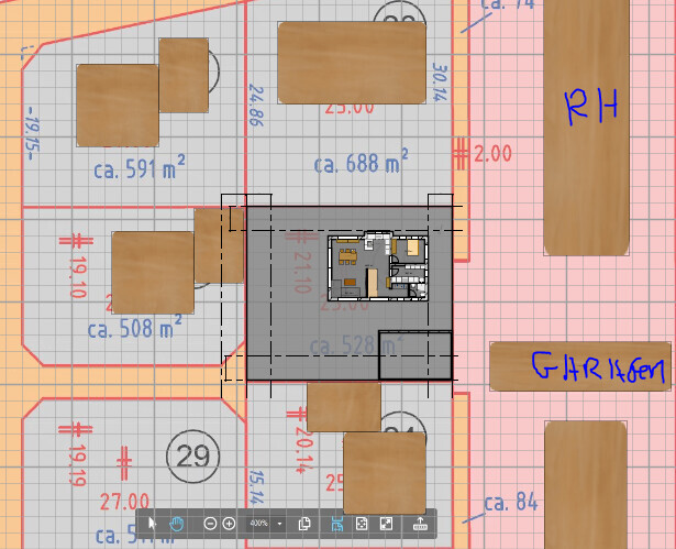 Übersichtlicher Grundrissplan eines Hauses mit centralem Kernbereich, umliegenden Zimmern und Garten.