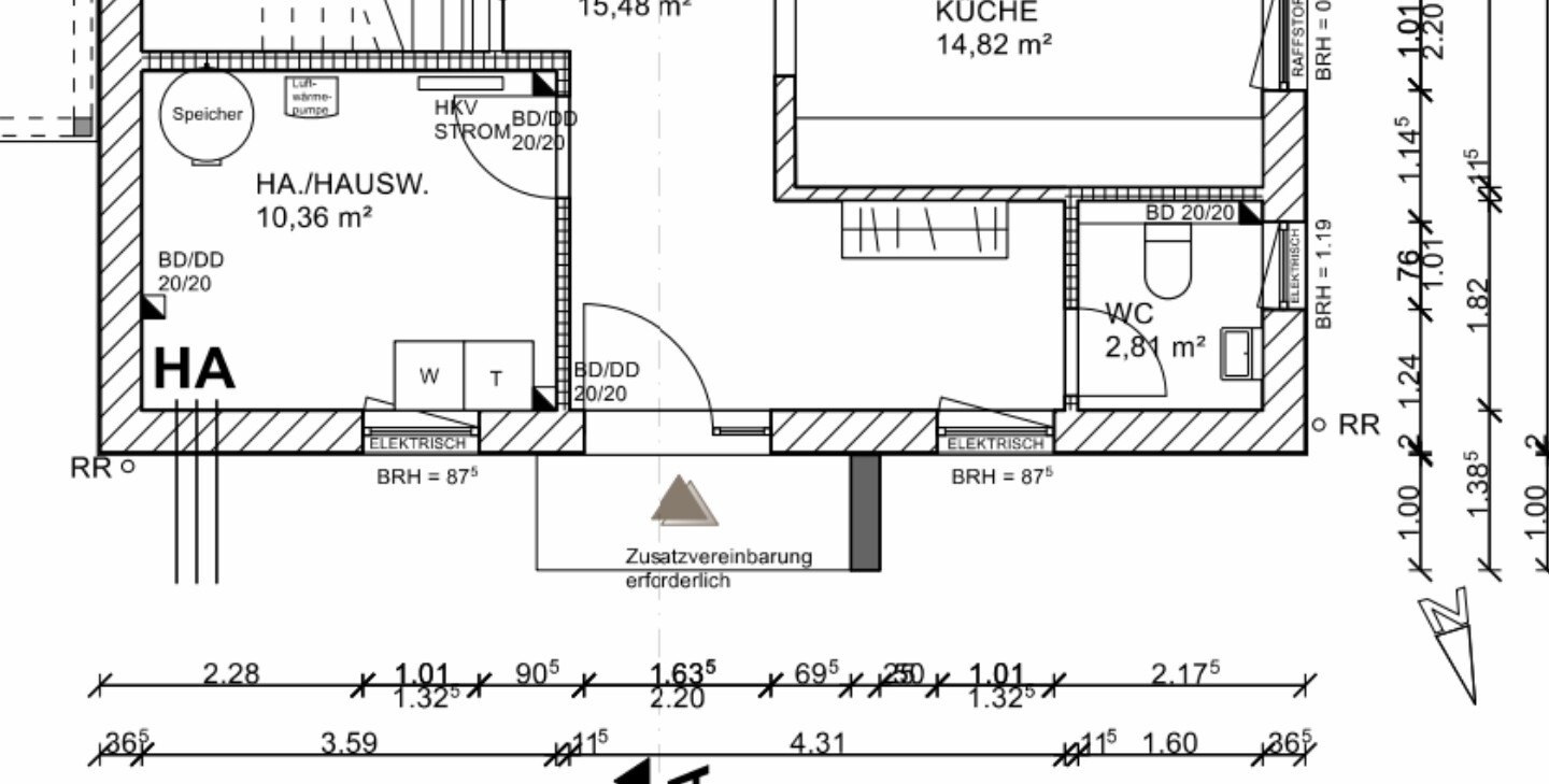 Grundriss: Küche, WC, Hauswirtschaftsraum und Flur.