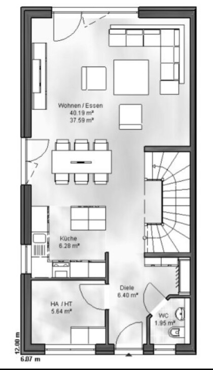 Grundriss eines Hauses: offenes Wohnzimmer mit Esstisch, Sofa, Küche, Diele, WC und Treppe.
