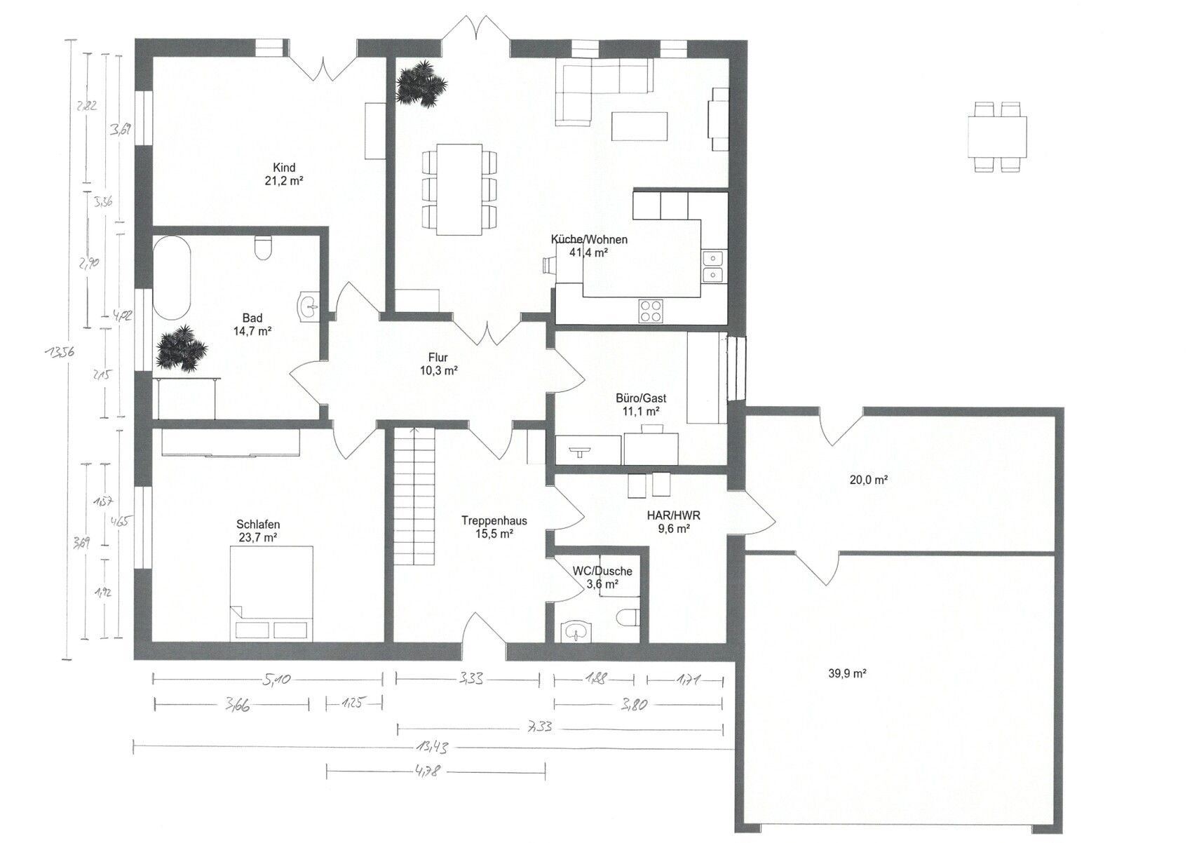 Grundriss eines Hauses: Flur, Schlafen, Kind, Bad, Küche/Wohnen, Büro, HAR/HWR, Treppenhaus, Garage.