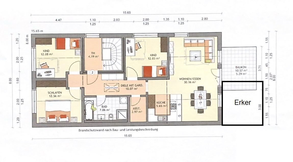 2D-Grundriss eines Hauses mit Schlafzimmer, Küche, Bad, Wohnzimmer und Balkon