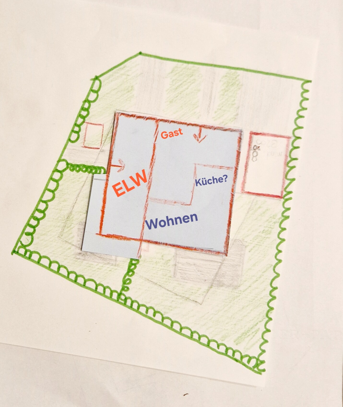 Handgezeichneter Grundrissplan eines Hauses mit Wohnbereich, Kueche und Gastbereich