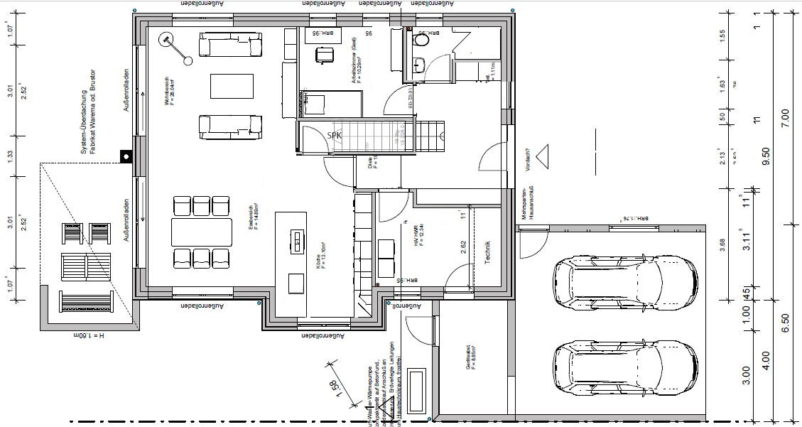 Grundriss eines Hauses mit Wohnzimmer, Küche, Bad, Treppe, Doppelgarage.