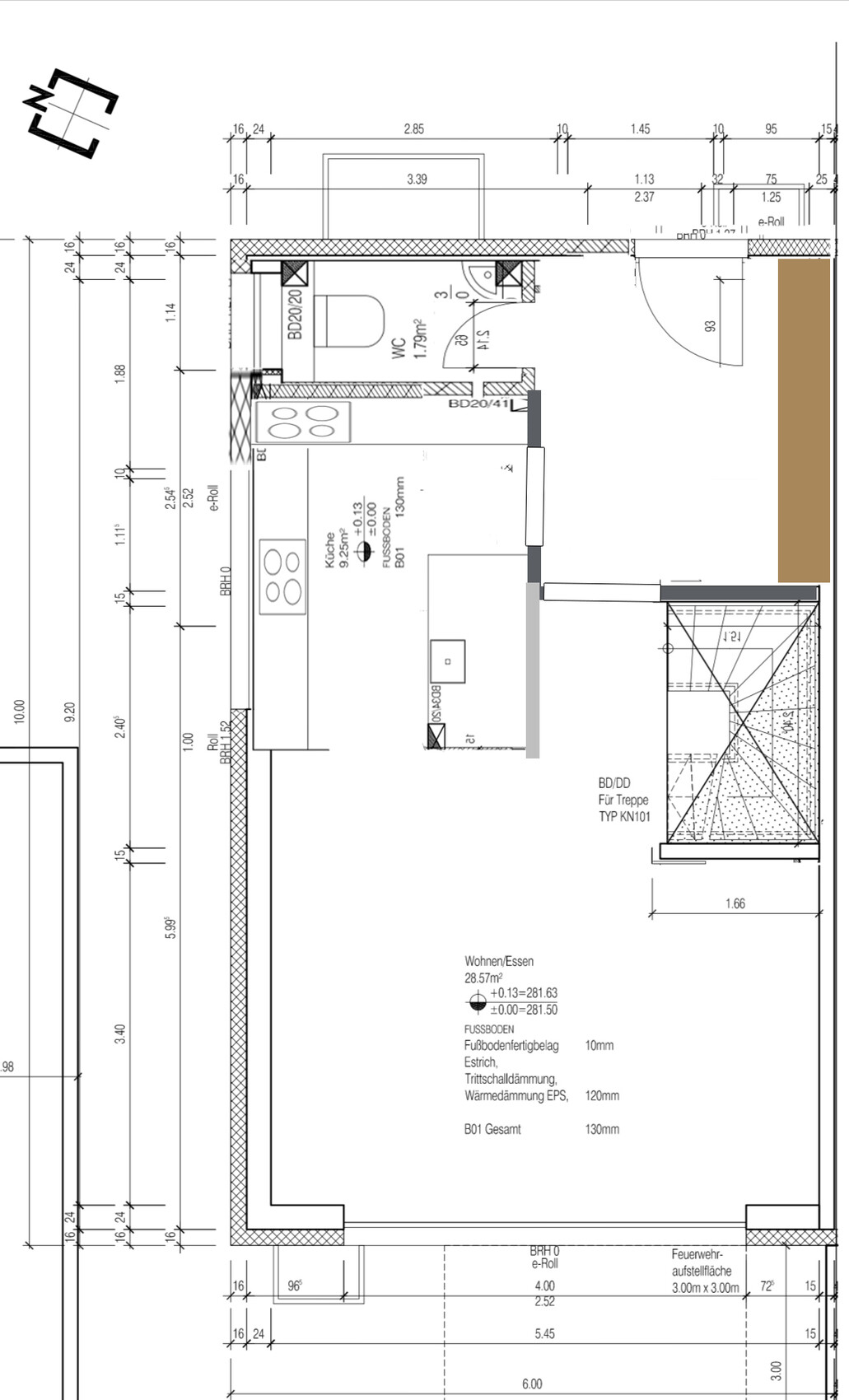Detaillierter Grundriss eines Wohn- und Küchenbereichs mit Treppe und Bad