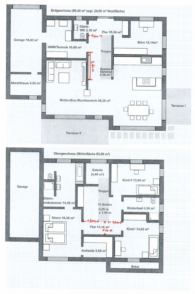 Grundriss eines Zweistöckers: Erd- und Obergeschoss mit Wohnbereich, Küche, Bad, Terrasse