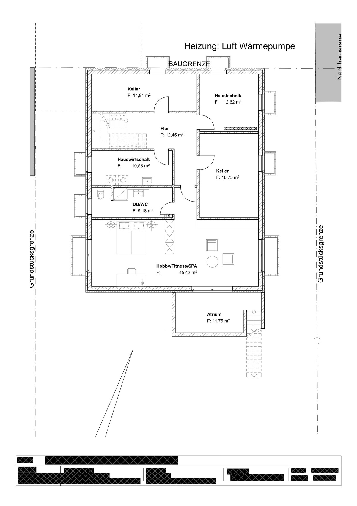 Grundriss eines Hauses mit Hobby/Fitness/SPA, Kellern, Flur, Atrium und Heizung (Luft-Wärmepumpe).