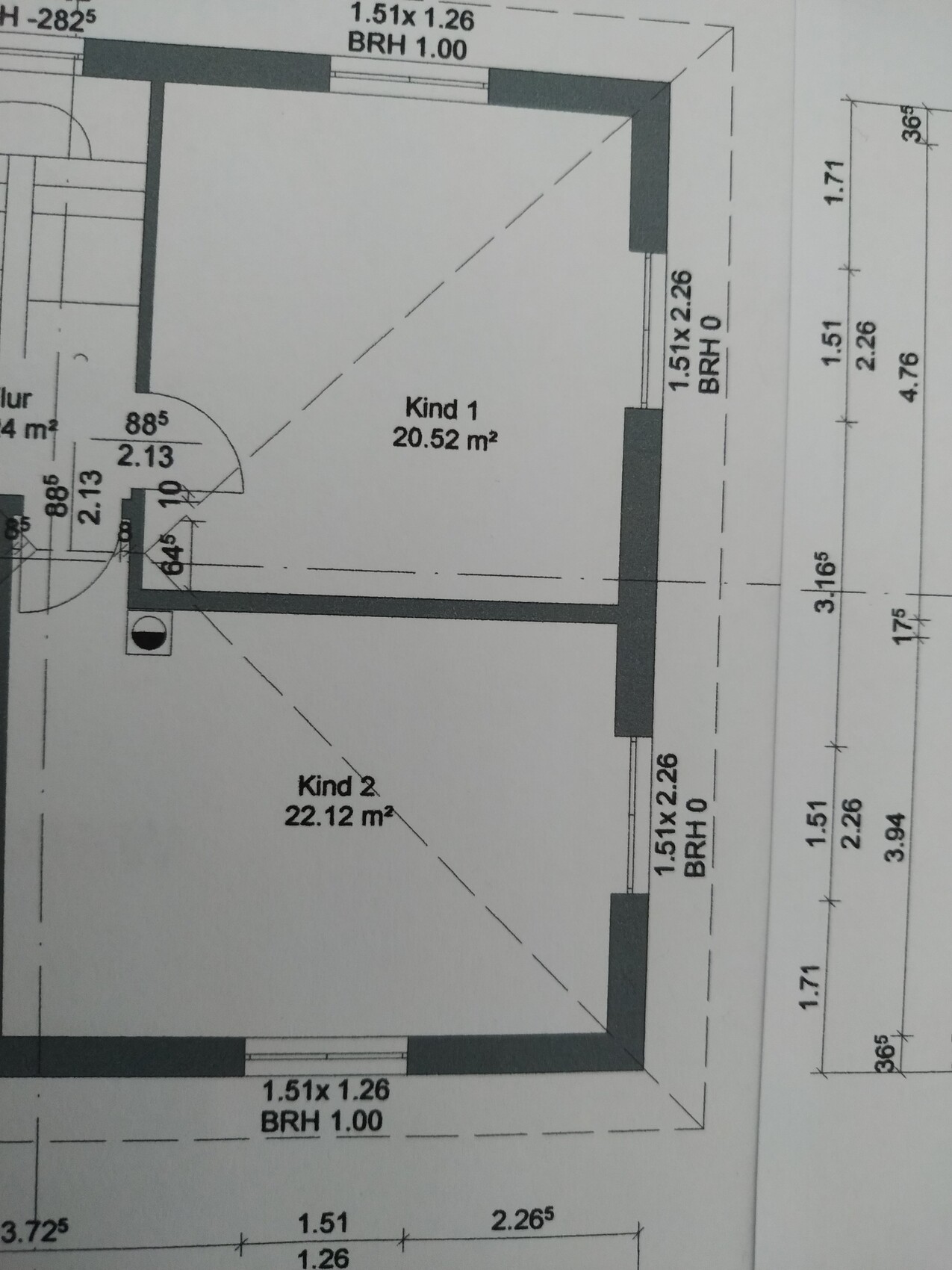 Grundriss: Zwei Kinderzimmer, Kind 1 20.52 m² und Kind 2 22.12 m², Türen und Wände.