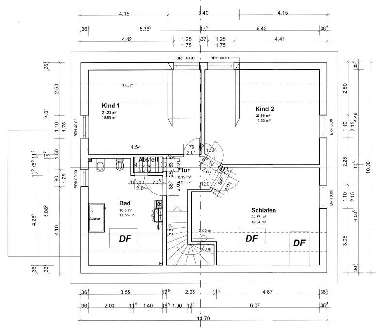 Grundriss eines Hauses mit zwei Kinderzimmern, Schlafzimmer, Bad und Flur.