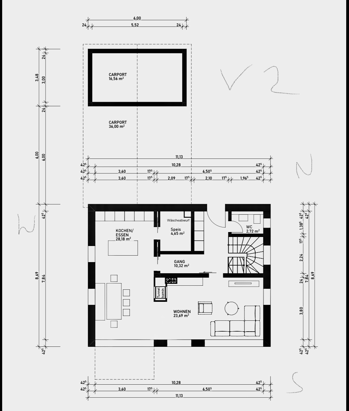 Grundriss eines Hauses: Carport oben, Wohnbereich unten mit Küche, Gang, Speis, Wäscheabwurf und WC.