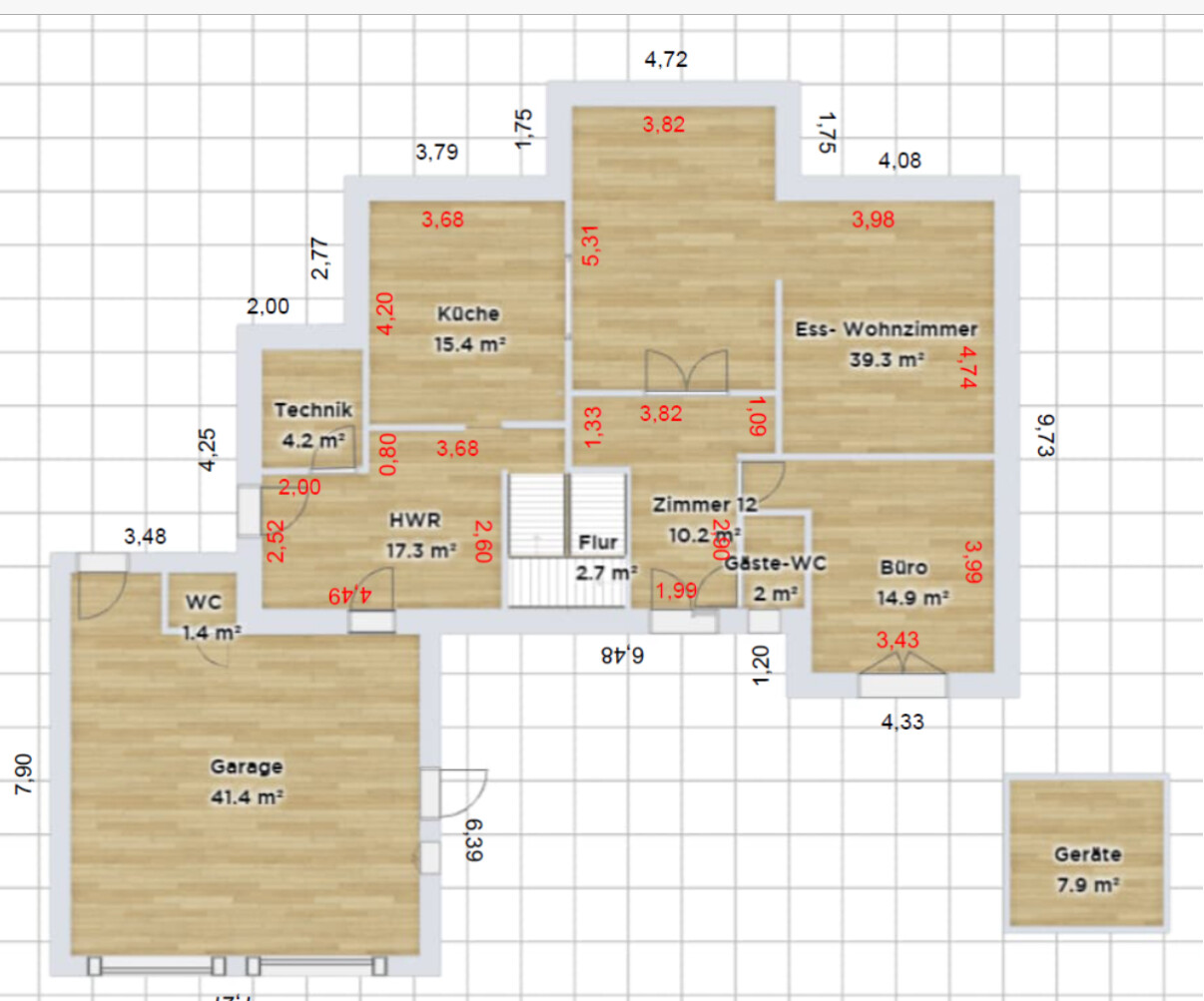 Grundriss eines Hauses mit Küche, Ess-Wohnzimmer, Büro, Garage, HWR, Flur, Gäste-WC.
