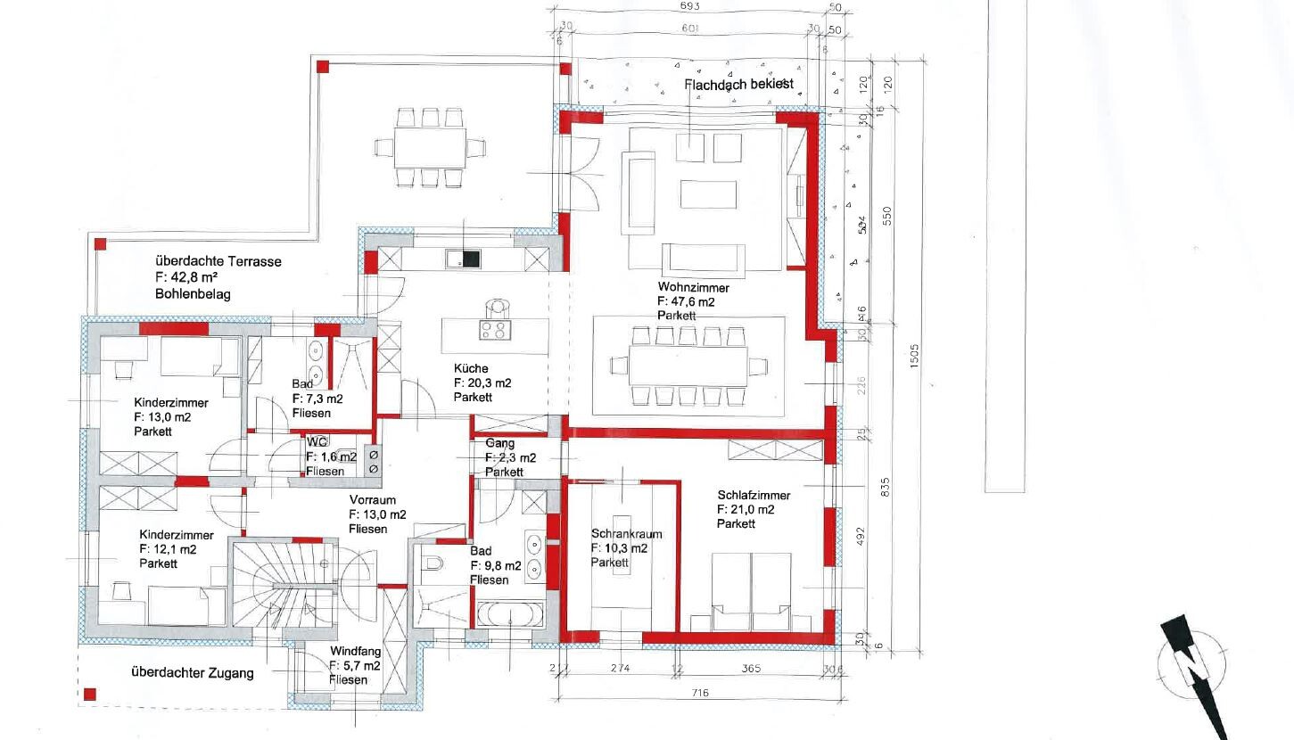 Detaillierter Hausgrundriss mit Küche, Wohnzimmer und Schlafzimmer