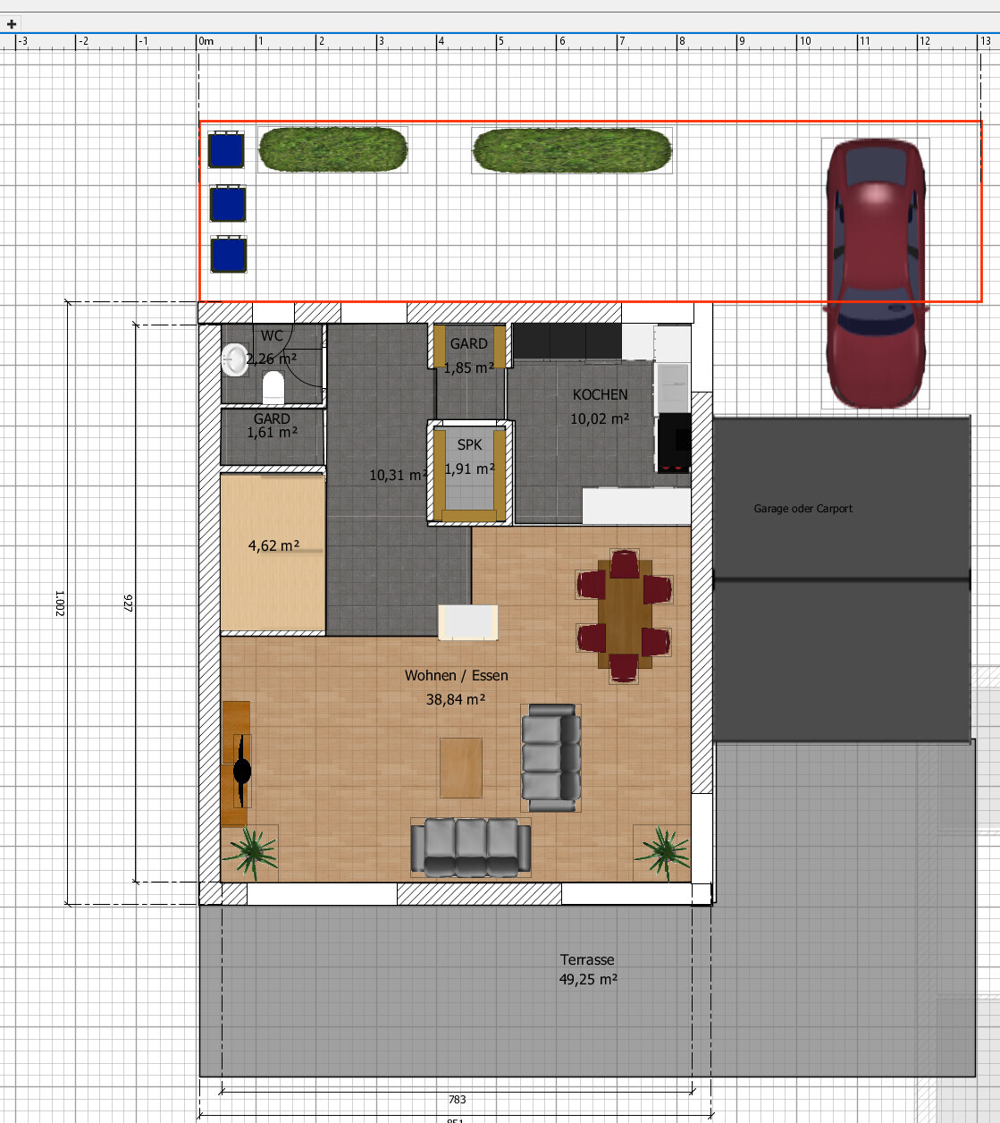 Grundriss eines Hauses: Wohn-/Essbereich, Küche, Terrasse, Garage/Carport, rotes Auto draußen.