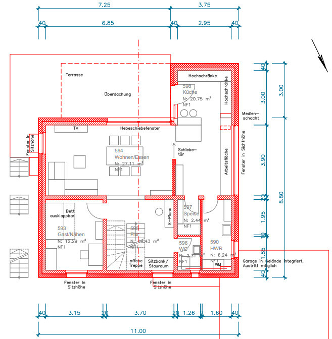 2D Grundrissplan eines Hauses mit Wohnzimmer, Küche, Terrasse und Treppe.