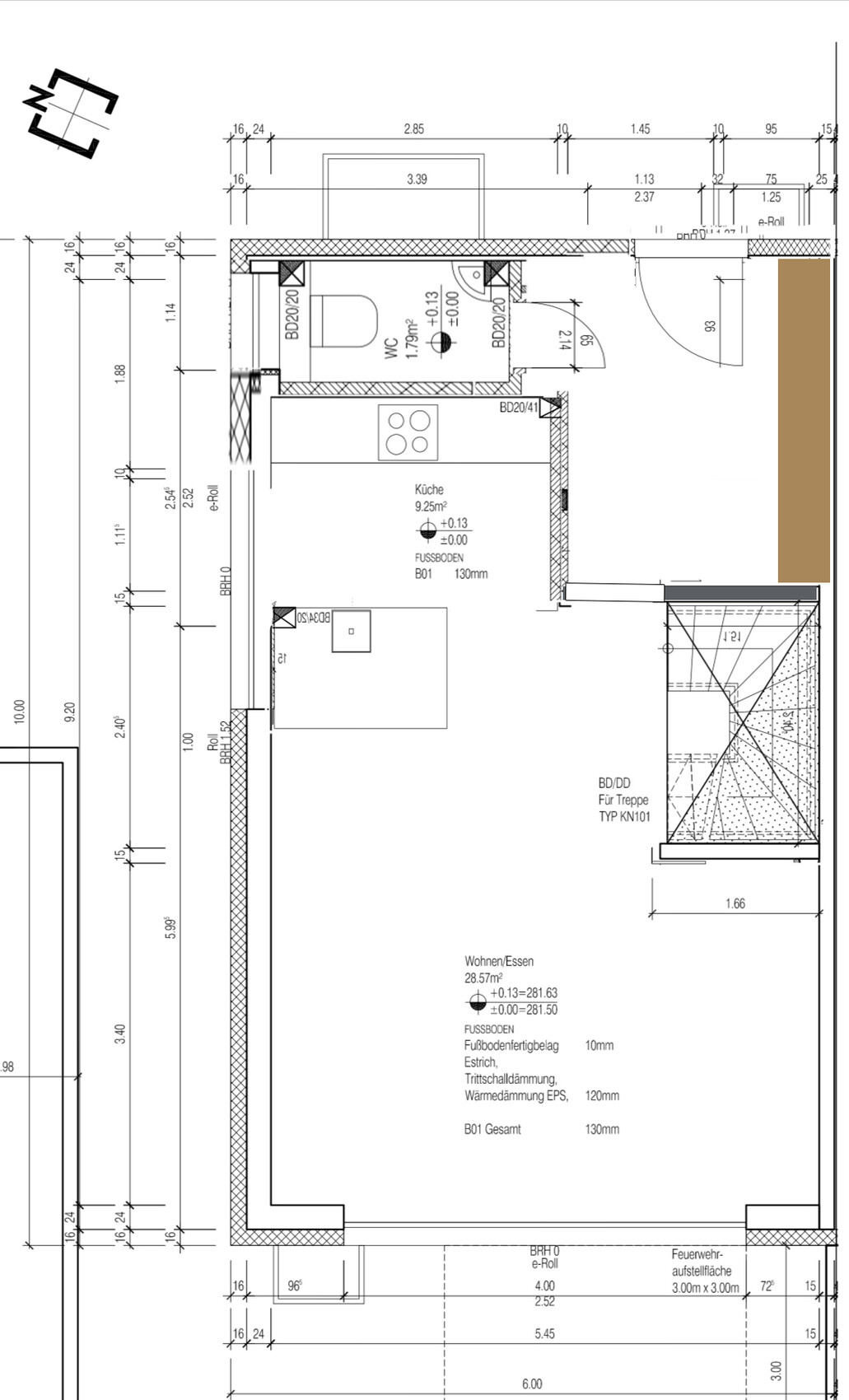 Grundriss eines Wohn- und Küchenbereichs mit Essplatz, Treppe und WC