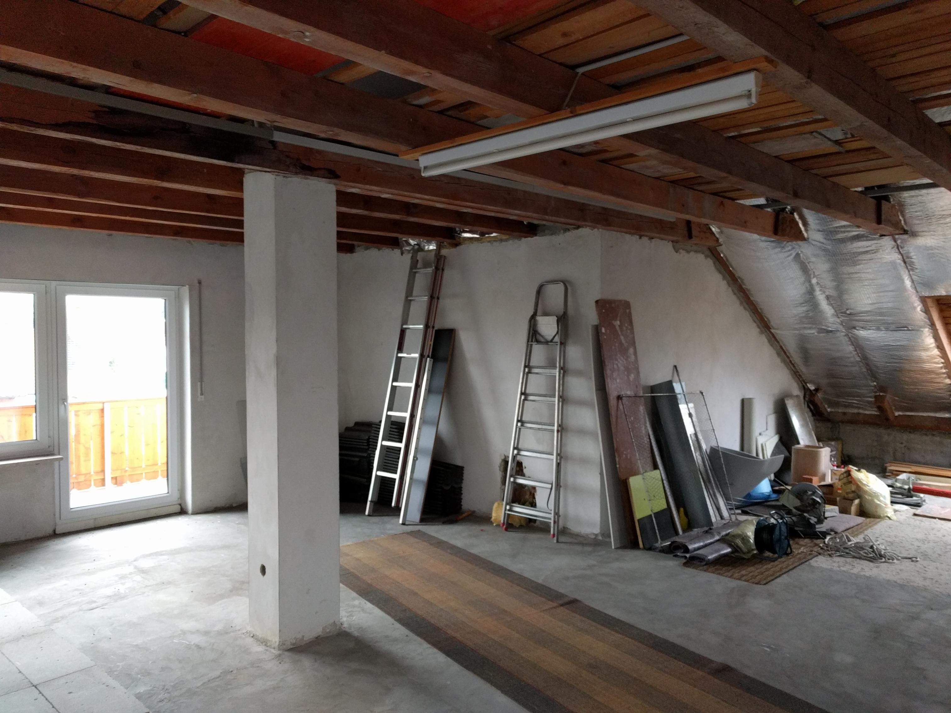 grundriss-neuentwurf-fuer-dachgeschoss-296798-5.jpg