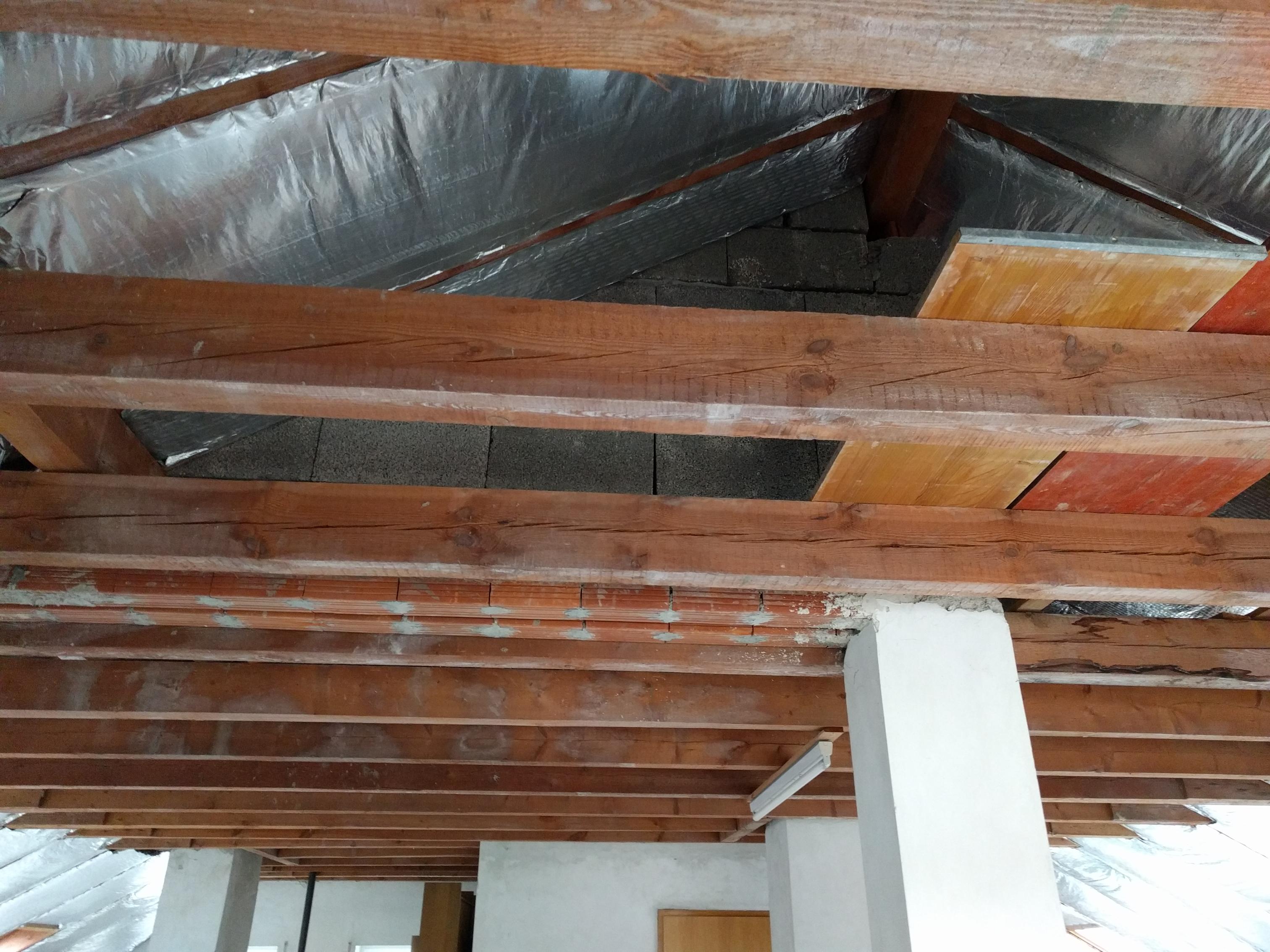 grundriss-neuentwurf-fuer-dachgeschoss-296799-1.jpg