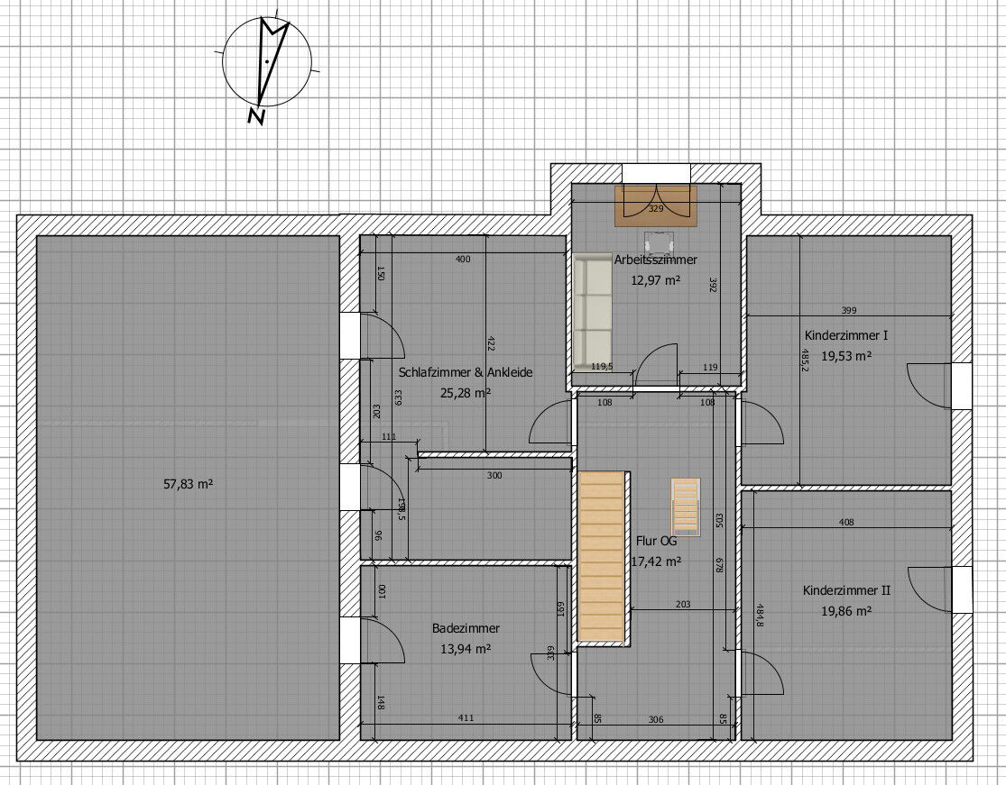 Grundriss Obergeschoss mit Schlafzimmer & Ankleide, Bad, Flur, Arbeitszimmer, zwei Kinderzimmern.