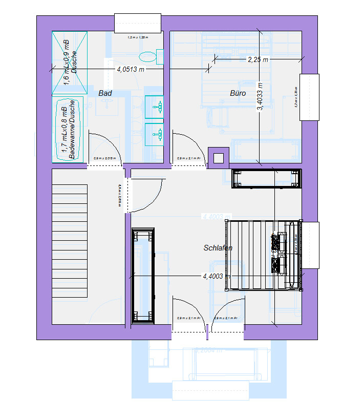 Grundriss eines Hauses mit Bad, Büro und Schlafzimmer, Treppenhaus und Maßen.