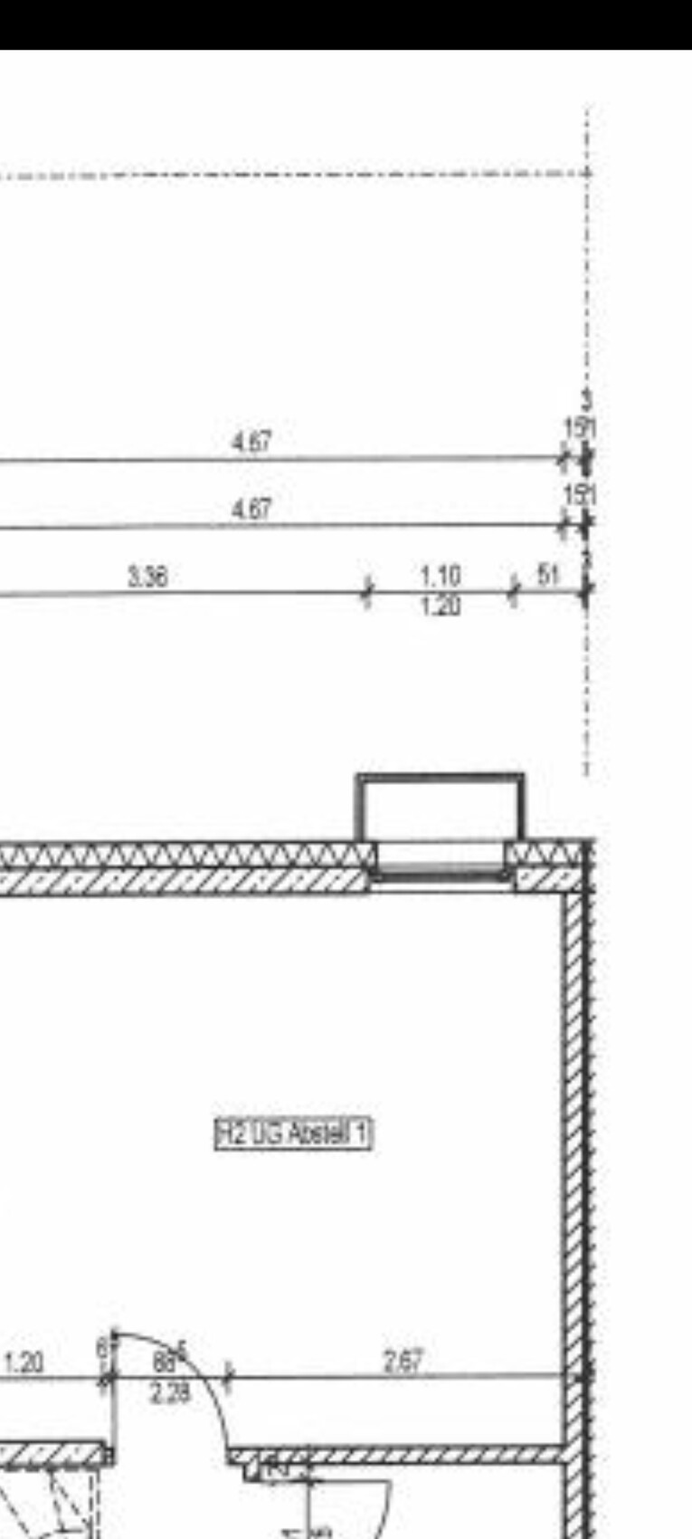 2D-Grundriss mit Wänden, Türöffnung und Maßlinien