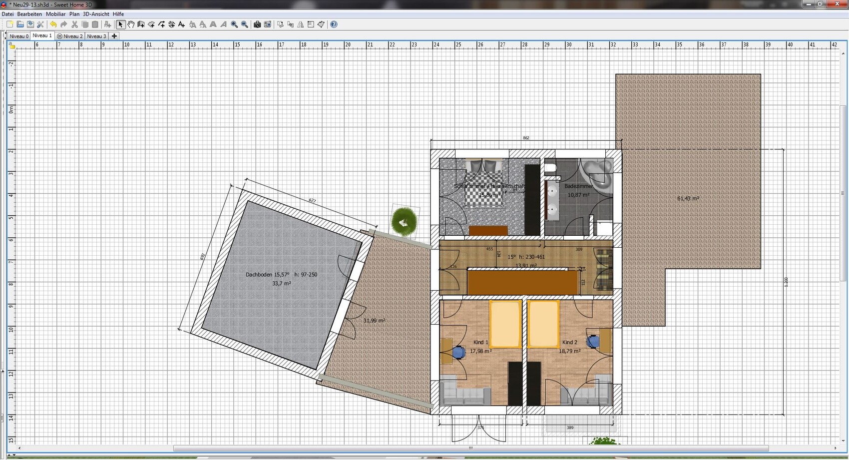 Detailreiches Grundrisslayout eines Wohnhauses mit mehreren Zimmern, Dach und Terrasse