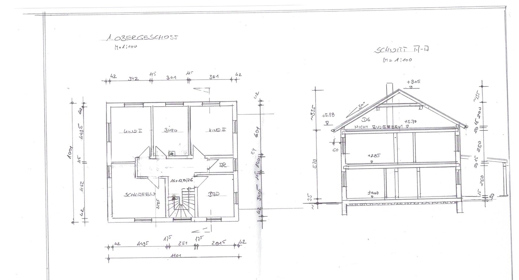 Architektenzeichnung: Grundriss Obergeschoss und Schnitt eines Hauses, Maßstab 1:100.