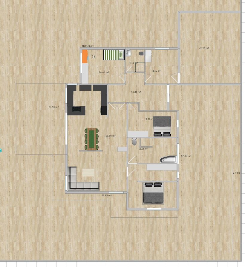 Grundriss eines Wohnhauses: Offener Wohnbereich, Küche, mehrere Schlafzimmer und Bad.