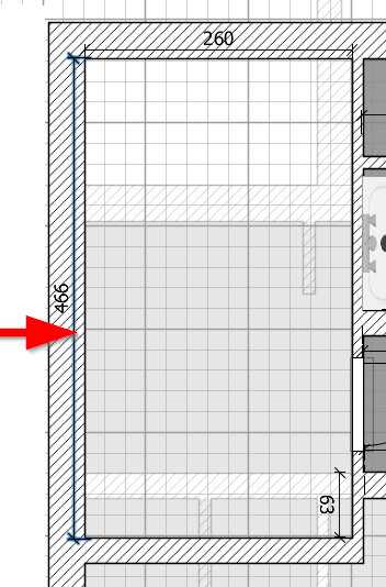 Bauplan: Rechteckiger Raum mit Tür links und Maßangaben.