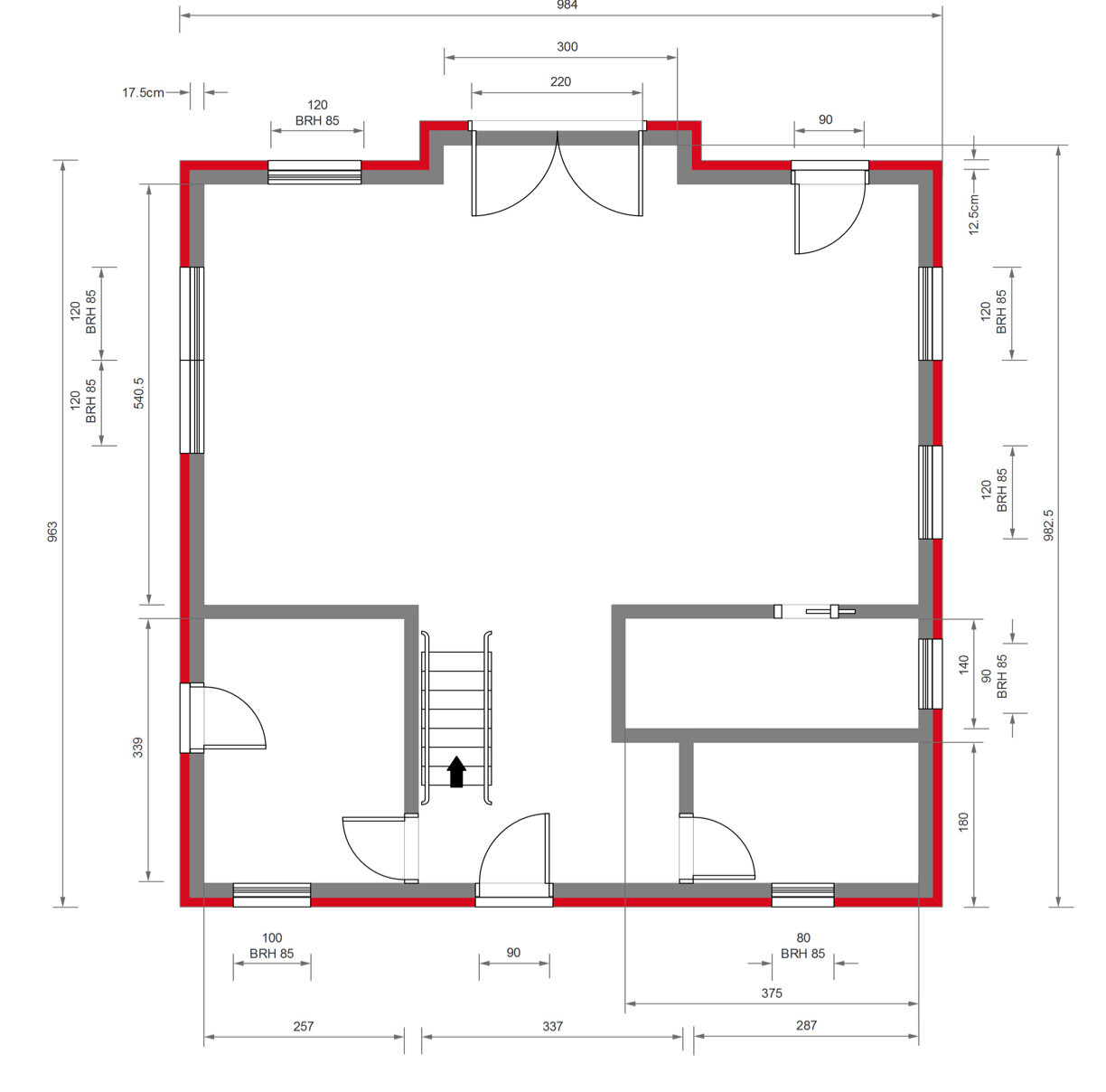 Grundriss eines Gebäudes: rote Außenwände, graue Innenwände, Türen, Treppen, Fenster.