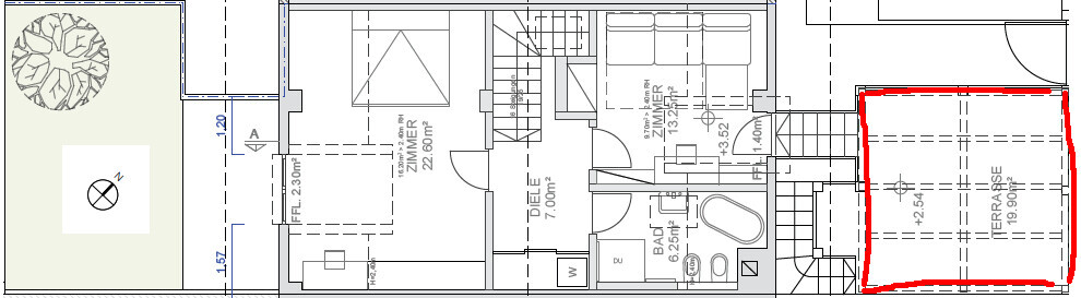 Grundriss eines Hauses mit Terrasse und roter Umrandung am Rand