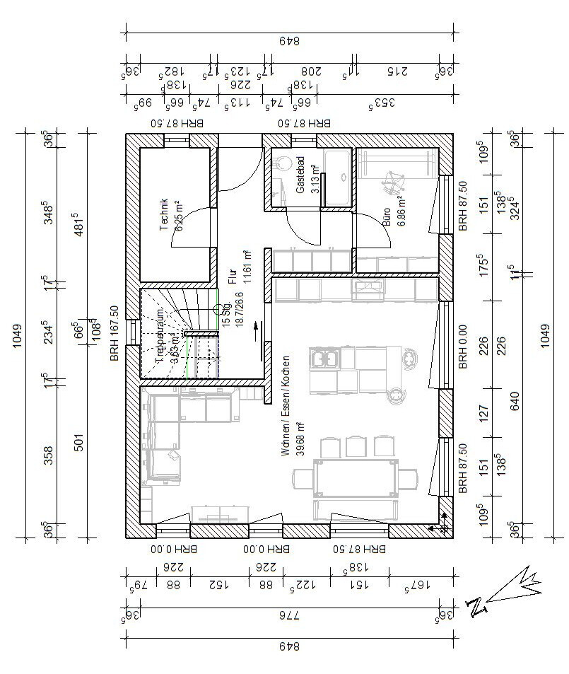 Grundriss eines Hauses mit Wohnzimmer, Küche, Flur, Büro, Gästezimmer, Technikraum, Treppe.