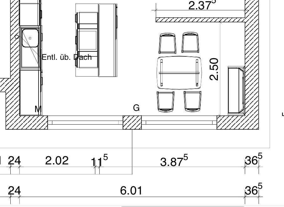 2D-Grundriss eines Wohnraums mit Küche, Esstisch und Sitzgelegenheiten.