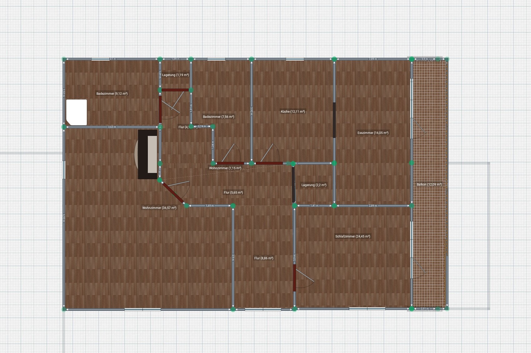 Übersichtlicher Grundriss einer Wohnung mit Wohnzimmer, Küche, Bad, Schlafzimmer und Balkon