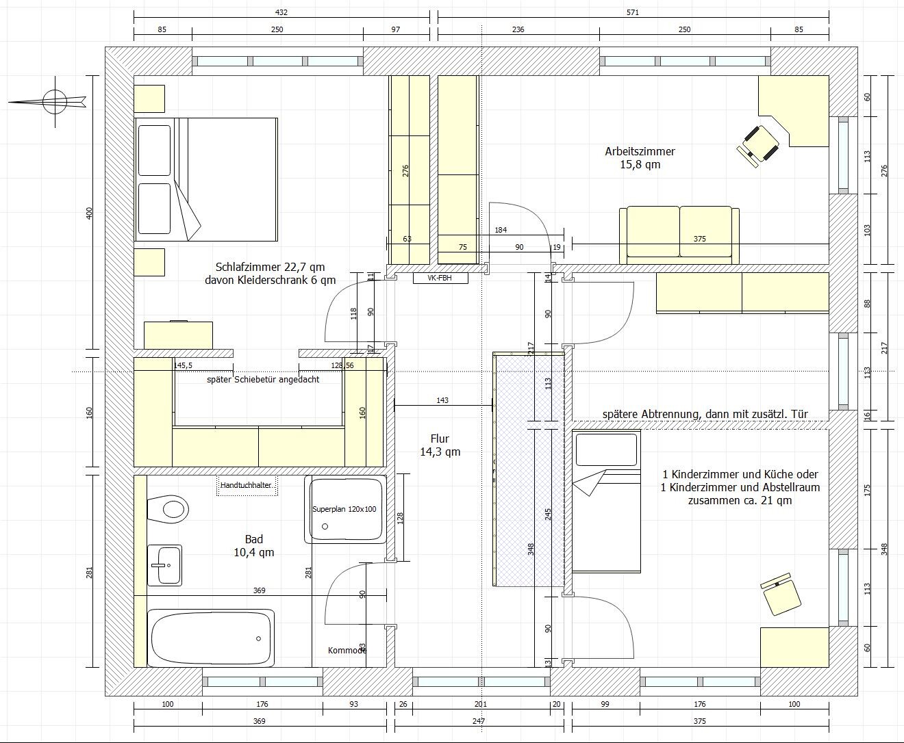 Grundriss einer Wohnung: Schlafzimmer, Bad, Flur, Arbeitszimmer und Kinderzimmer mit Möbeln.