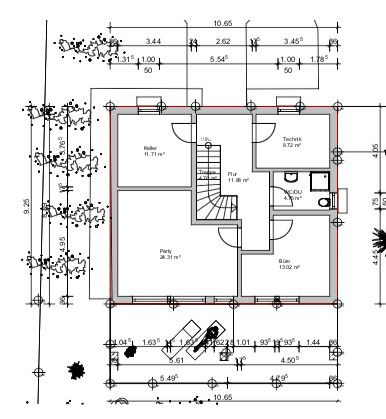 Grundrissplan eines Hauses mit Kellerräumen, Flur, Treppe und Technikraum.