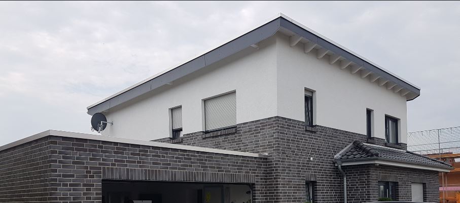 grundrissplanung-efh-stadtvilla-140qm-am-hang-mit-doppelgarage-271681-1.JPG