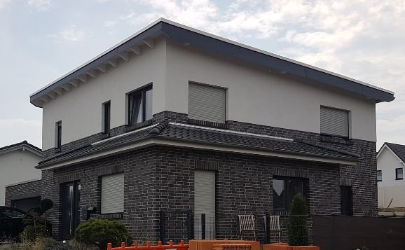 grundrissplanung-efh-stadtvilla-140qm-am-hang-mit-doppelgarage-271681-3.JPG