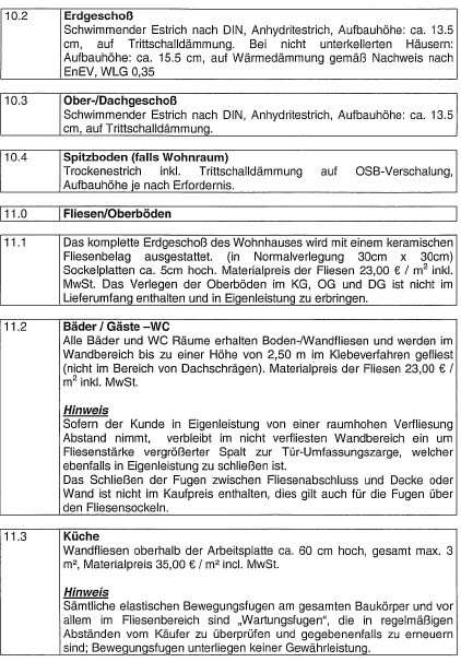 Grundrissplan zeigt Erdgeschoss und Obergeschoss mit Bad- und Küchenbereichen und Fliesenangaben
