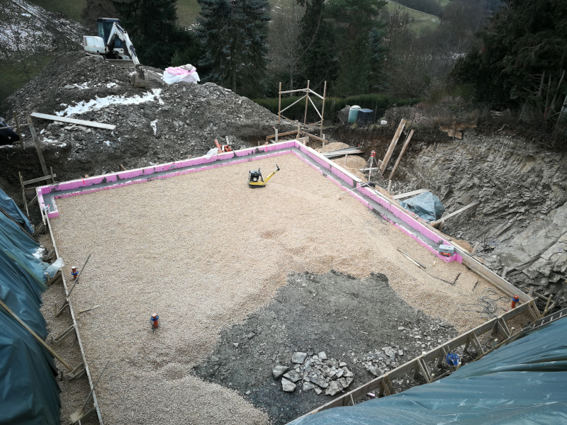 grundrissplanung-fuer-zfh-im-hang-307155-1.jpg