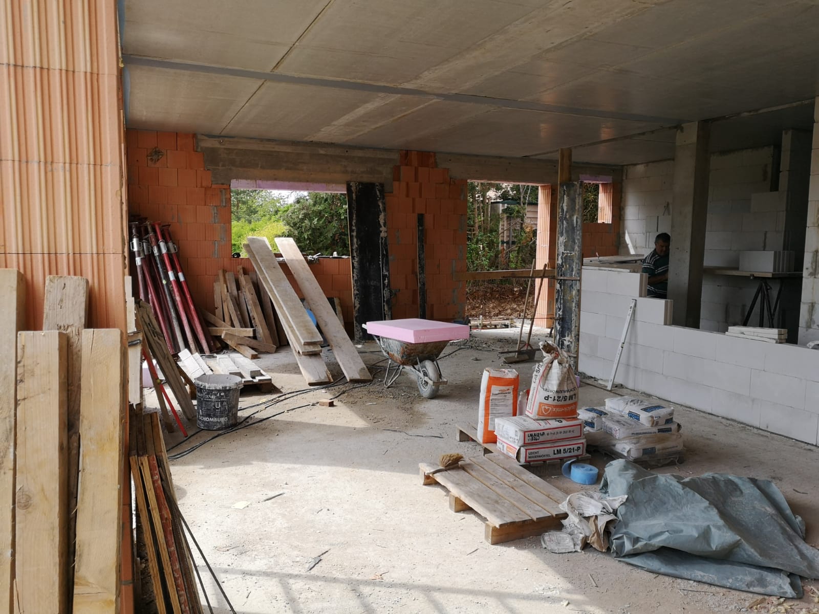 grundrissplanung-fuer-zfh-im-hang-323381-2.jpg