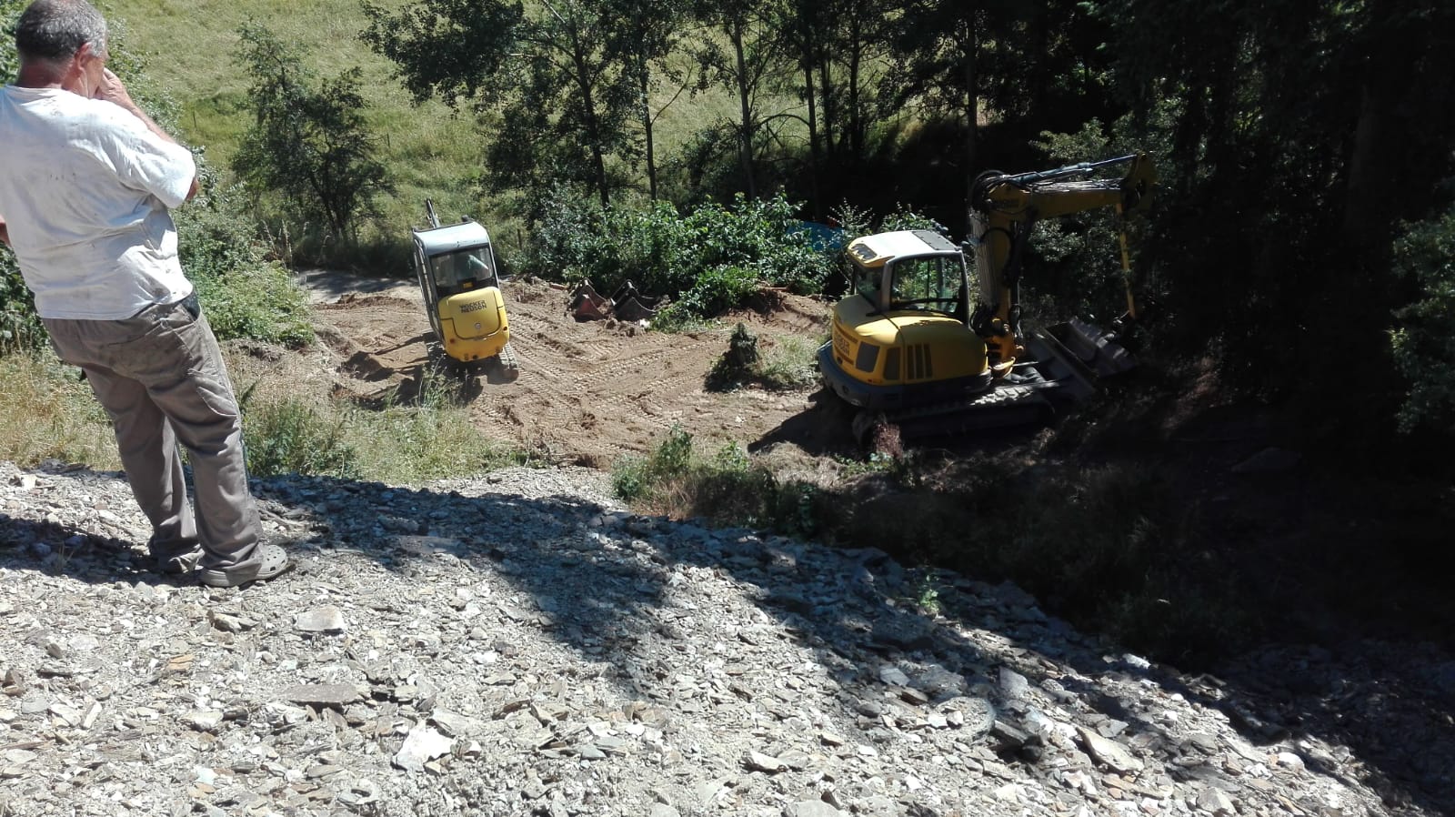 grundrissplanung-fuer-zfh-im-hang-332302-1.jpg