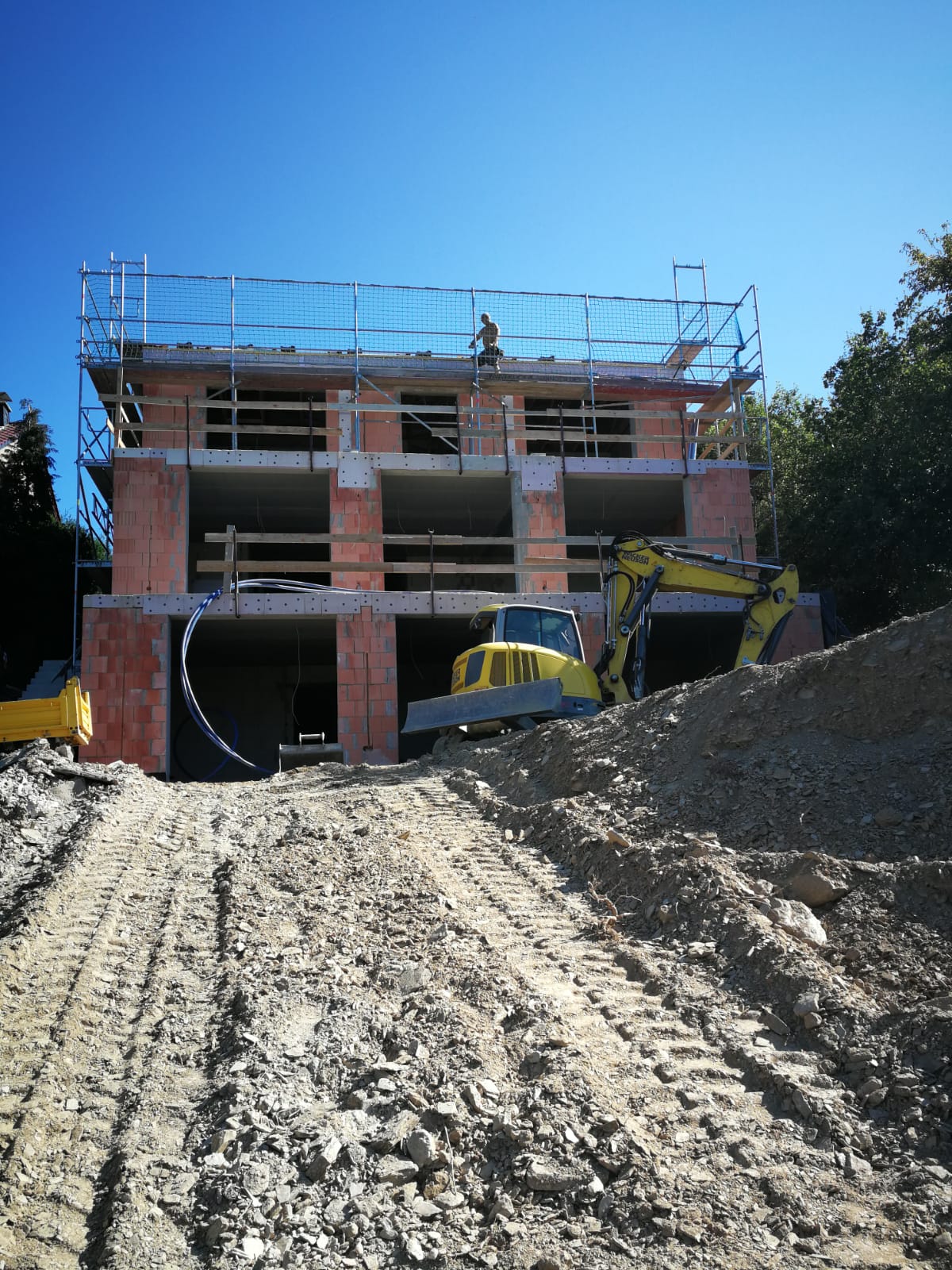 grundrissplanung-fuer-zfh-im-hang-333006-1.jpg