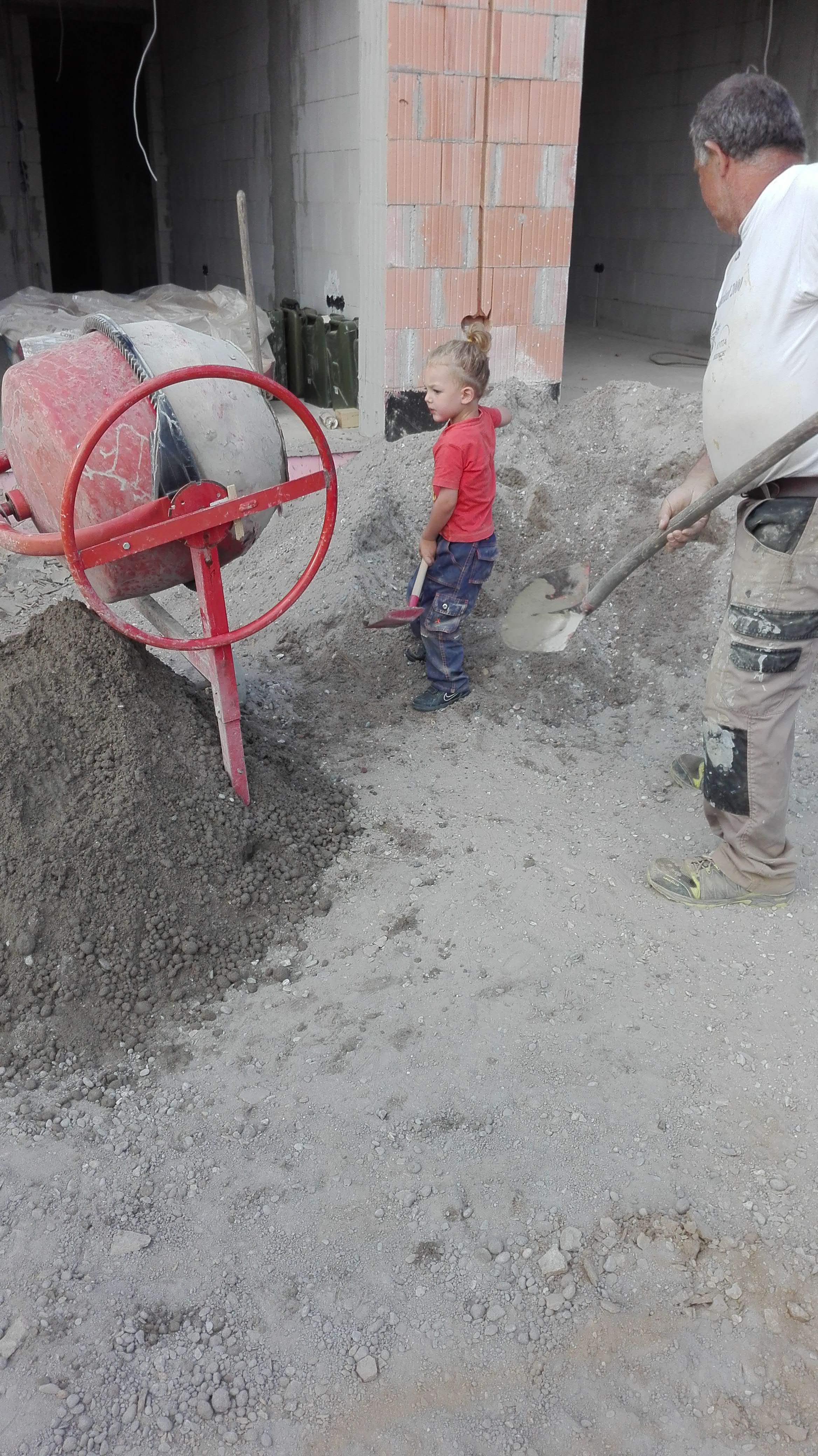 grundrissplanung-fuer-zfh-im-hang-333998-1.jpeg